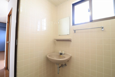 【シャワールーム】 | ファミールハルカ