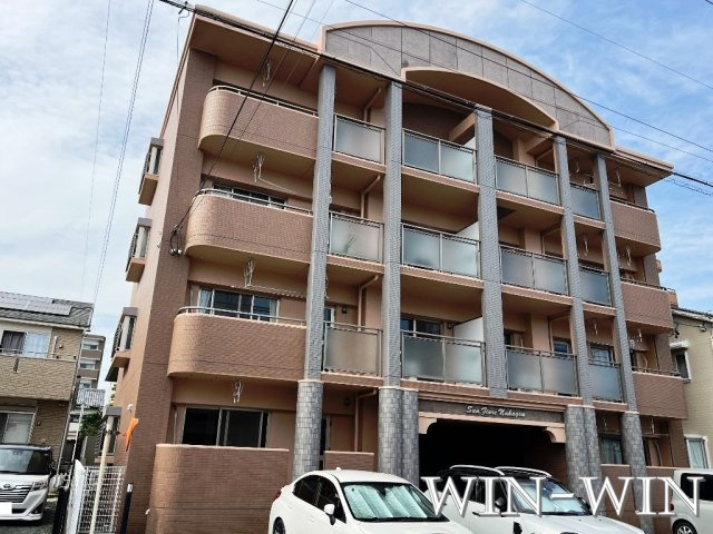 サンフィオーレ中郷の外観