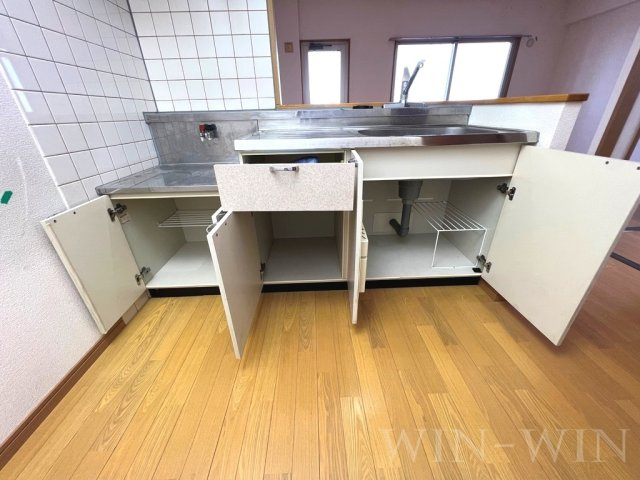 サンフィオーレ中郷のキッチン