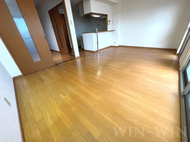 サンフィオーレ中郷の居間・リビング