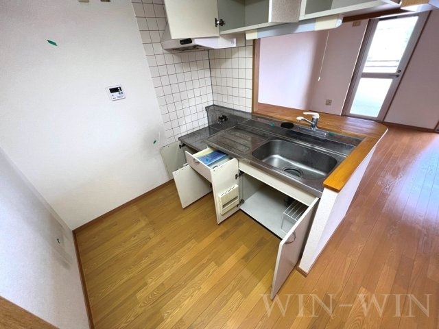 サンフィオーレ中郷のキッチン