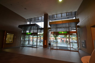 【エントランス】