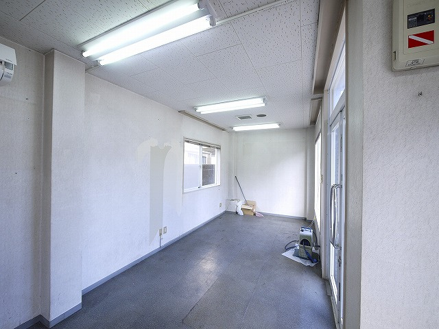 トップビル法蓮の内装