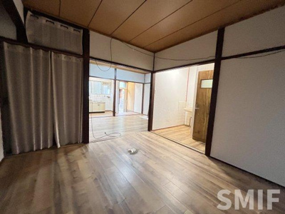 【洋室】 | 弥生ハウス