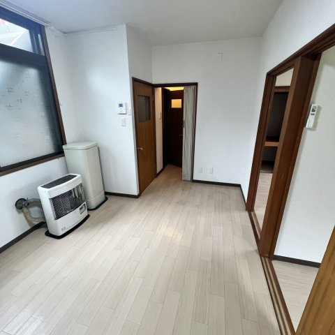 母恋パークハイツの居間・リビング