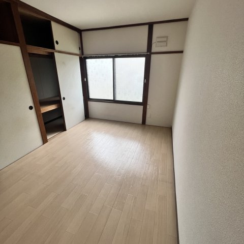 母恋パークハイツの居間・リビング