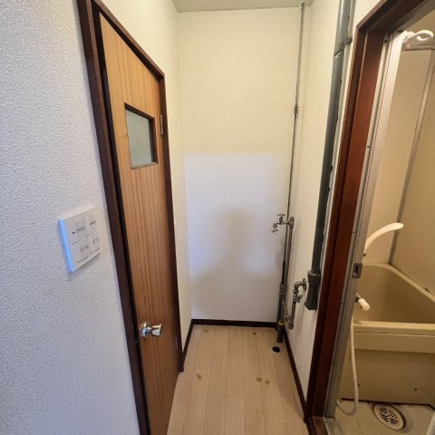 母恋パークハイツの玄関