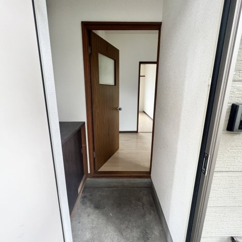 母恋パークハイツの玄関