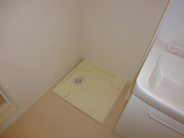 サンリットひかりのその他|洗濯機置き場