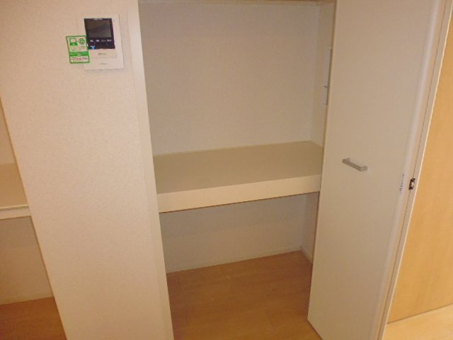 サンリットひかりの収納