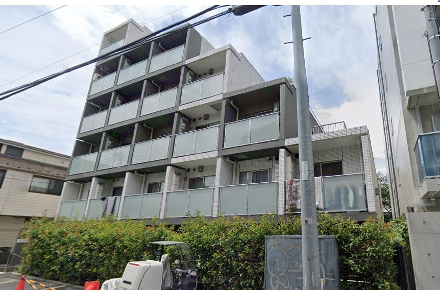 B City高田馬場alivieの外観