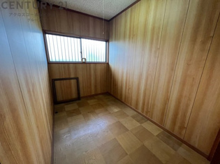 川西市鴬の森町中古戸建の洋室
