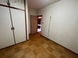 川西市鴬の森町中古戸建の洋室