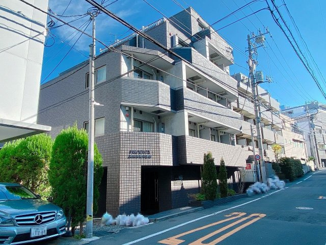 トーシンフェニックス高田馬場弐番館の外観