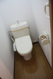 【トイレ】 | コーポサードニックス | コンパクトで使いやすいトイレです