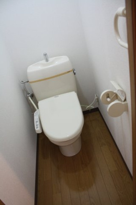 【トイレ】 | コーポサードニックス | コンパクトで使いやすいトイレです