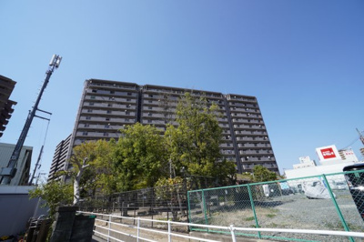 【外観】 | 【上質リフォーム】サンシティ西条5F | 現地（2023年4月3日14：00頃）撮影