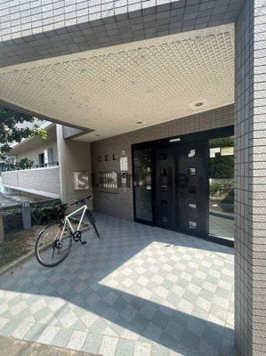 【エントランス】 | ヴィラシャリテ