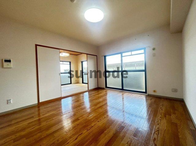 【居間・リビング】 | ヴィラシャリテ