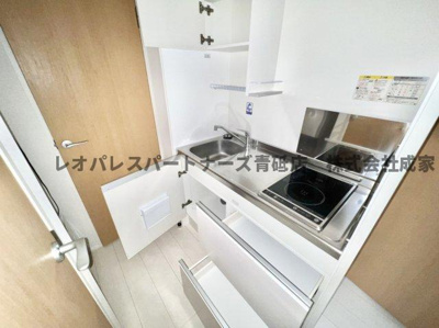 【キッチン】 | クレイノお花茶屋 | 同物件別室：反転タイプ