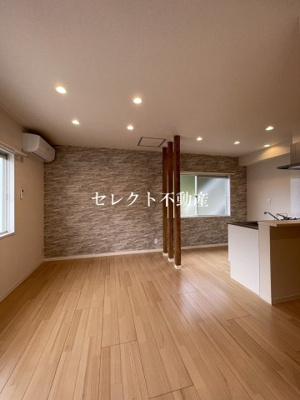 【居間・リビング】 | フローラル古城 B棟 | 【フローラル古城 B棟】