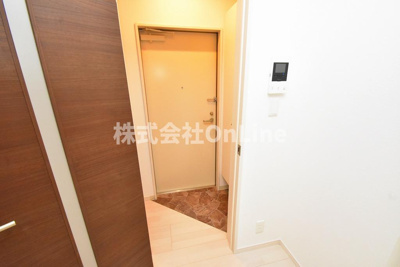 【玄関】 | メゾン・プラスワン