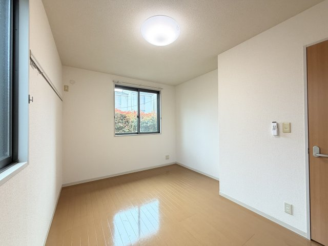 アイランド菅野Ｂの寝室
