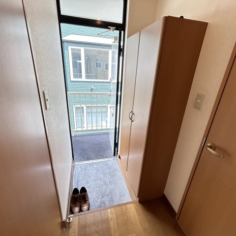 アミーエ中島の玄関