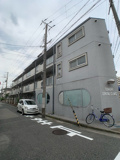バザーリ塚口の画像