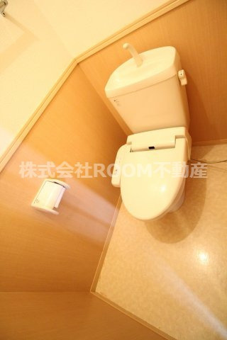 ホームパーティーのトイレ|清潔感のあるトイレです