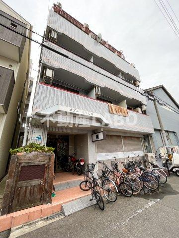 メゾンルリエルの外観