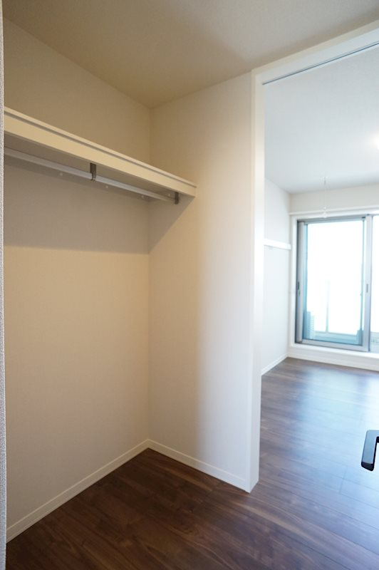 Ronsardの収納|ウォークインスルークローゼット