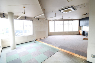 【内装】 | イワセシルバービル