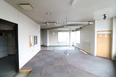 【内装】 | イワセシルバービル