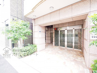 【エントランス】 | アルビオンクレスト
