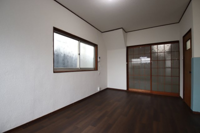 【居間・リビング】 | 堺市東区野尻町481-7貸家