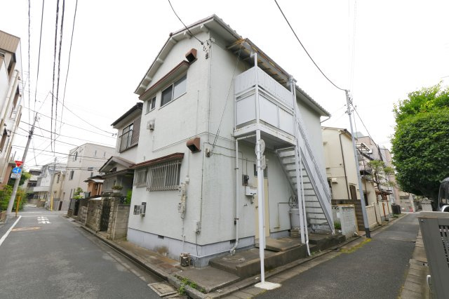 東ハウスの外観