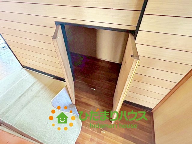 久喜市除堀　中古一戸建ての収納