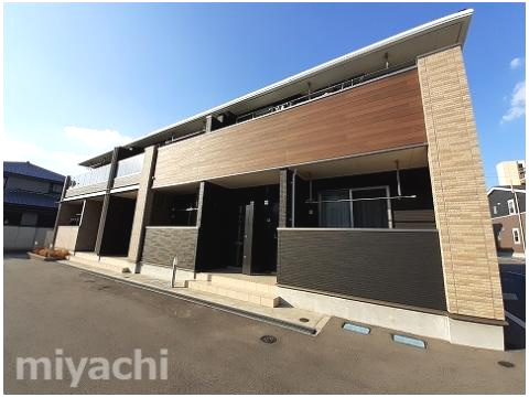 徳島市国府町和田字居内のアパートの外観