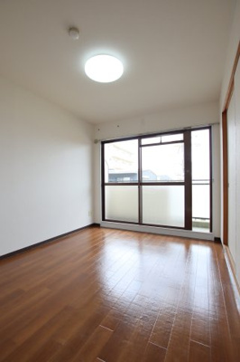 【洋室】 | エミールガーデン