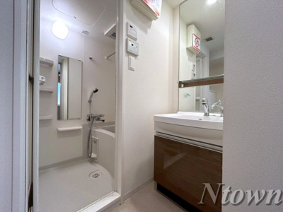 【洗面所】 | プレサンス丸の内雅風 | 洗面所です