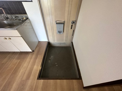 【玄関】 | 中野ハイツ