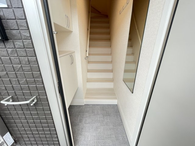 アテリア参番館の玄関