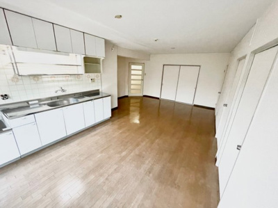 【居間・リビング】 | 新栄プロパティー軽里