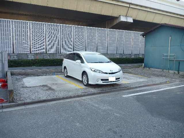 ＥＳパーキングの外観