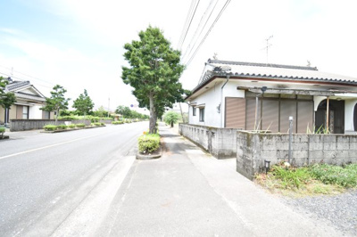 【前面道路含む現地写真】 | 垂水市新城　中古戸建