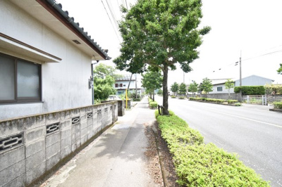【前面道路含む現地写真】 | 垂水市新城　中古戸建
