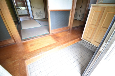 【玄関】 | 垂水市新城　中古戸建