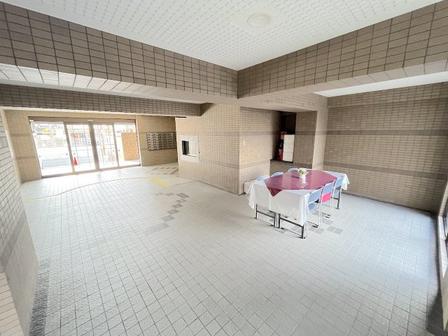 シテイライフ周船寺駅2のエントランス