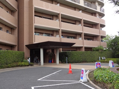 【外観】 | L・ヴィアーレシティ | 正面エントランス